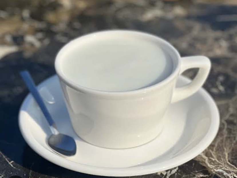 SICAK BEYAZ ÇİKOLATA